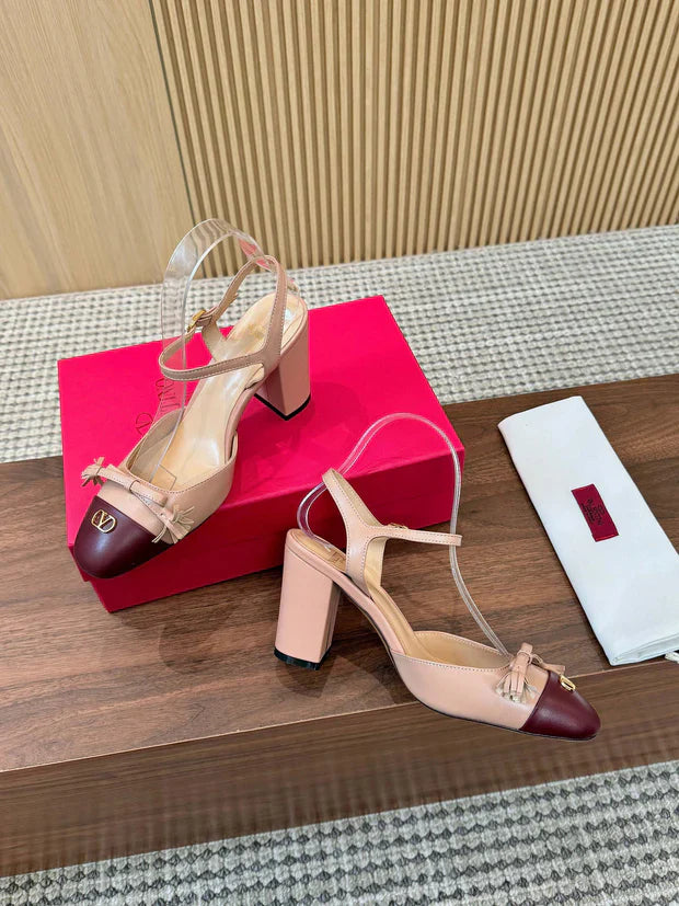 Valentino Garavani Valet Du Roi 80mm Slingback Calfskin 863320