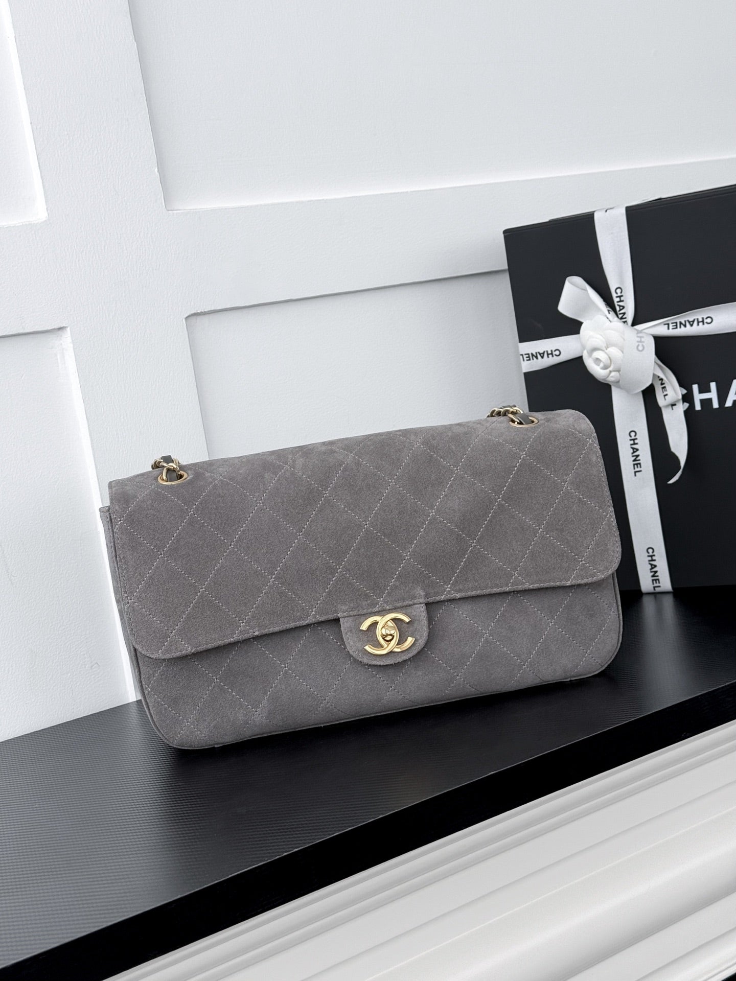 Chanel 2026 Maxi Flap Bag Suede Leather 167416
