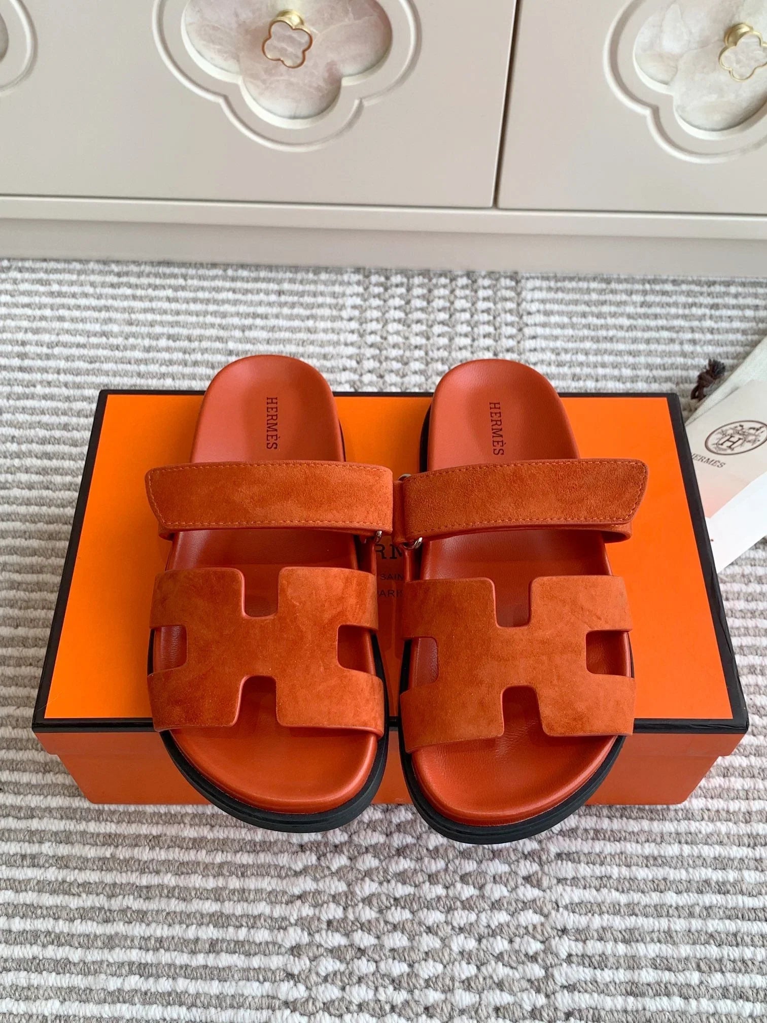 Hermes 2026 Chypre Sandal Suede 957589