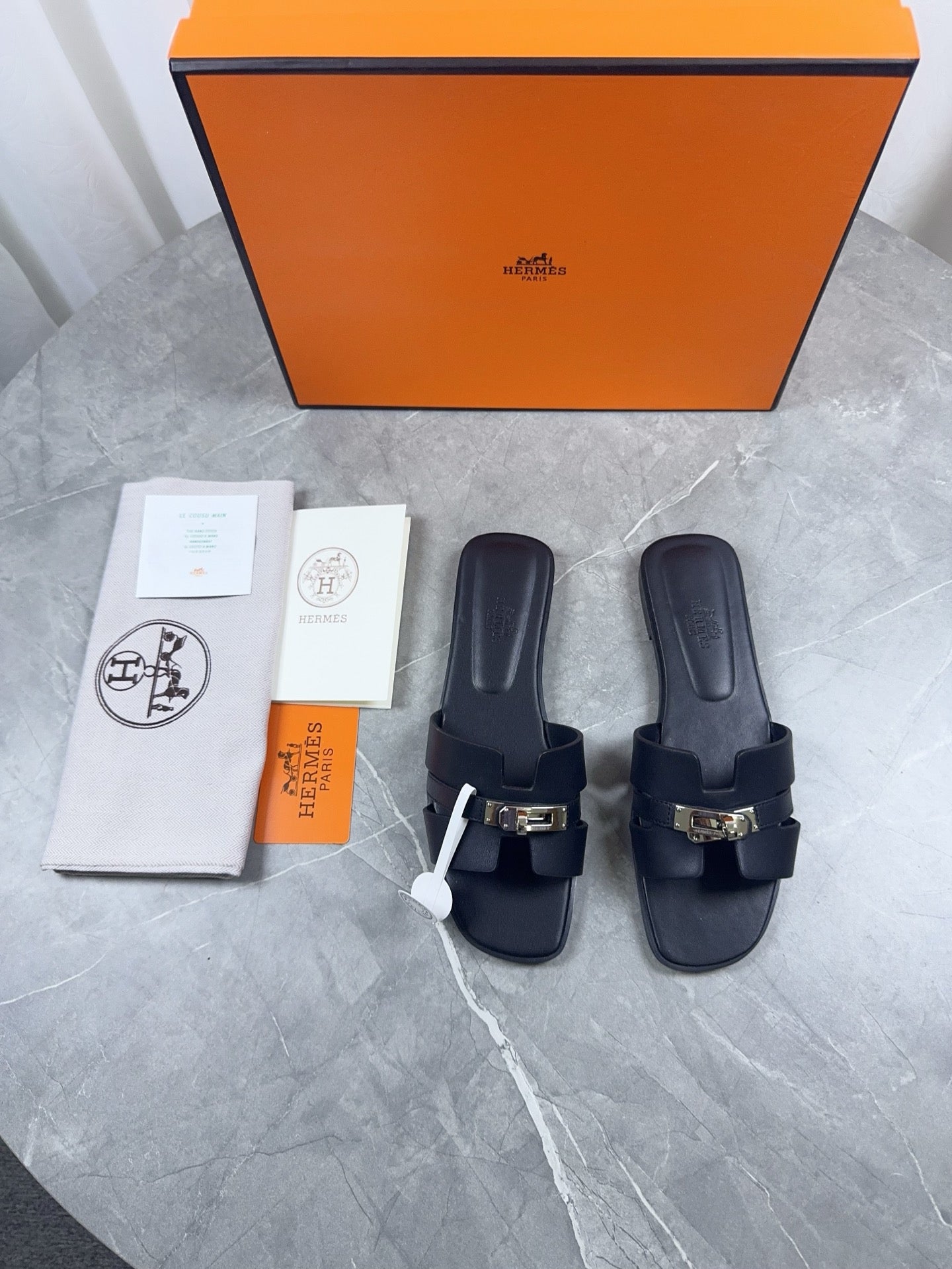 HM Oran Sandal with Kelly Buckle 936539