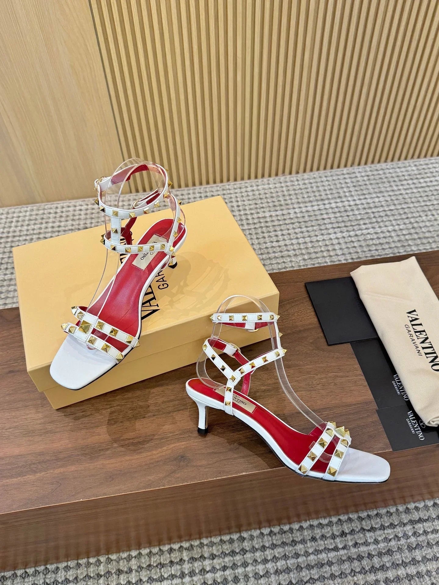 Valentino Garavani Rockstud Caged Calfskin 40mm Sandals 863342