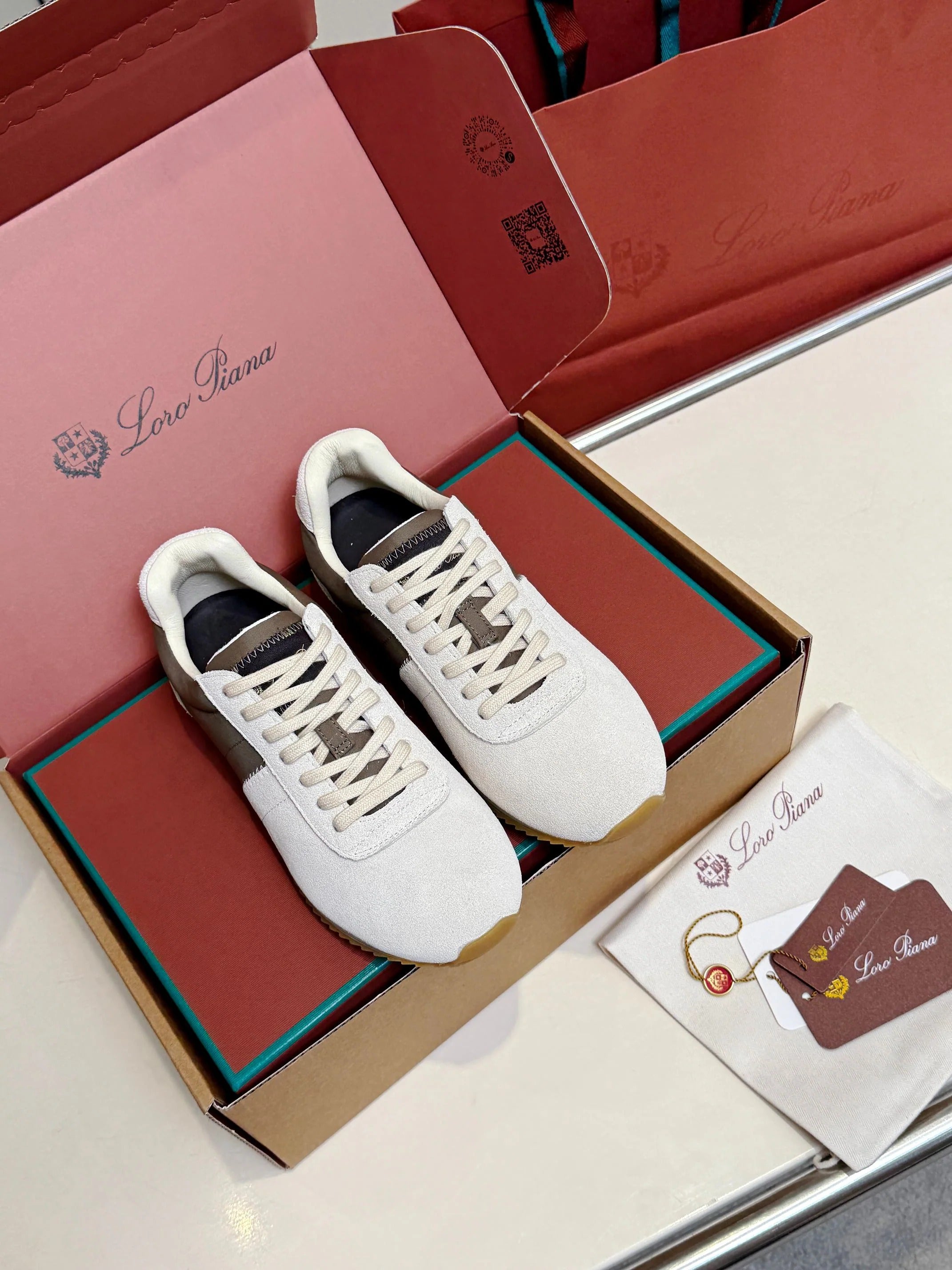 Loro Piana 2026 Sneaker Suede 935667