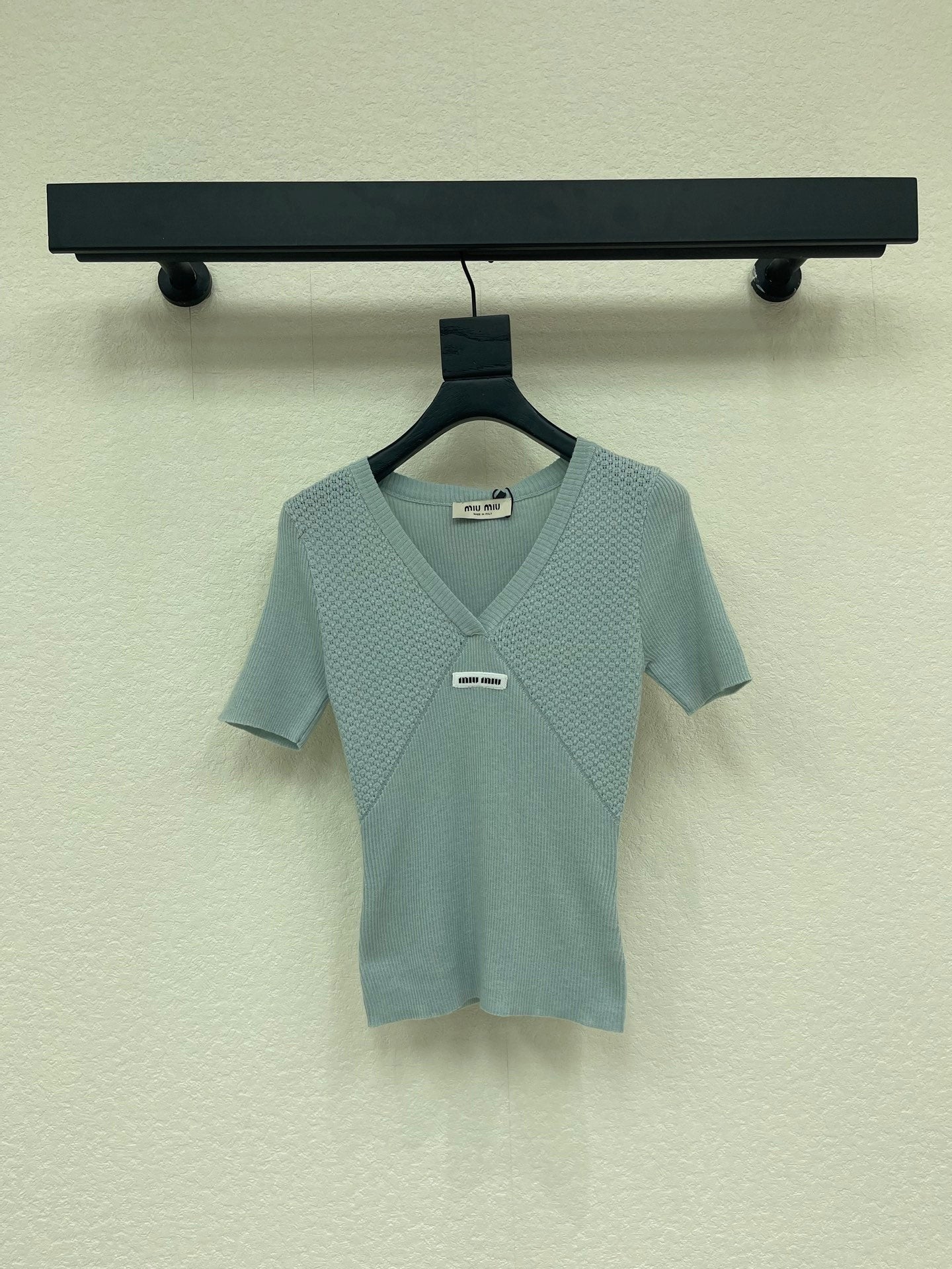 Miu Miu 26 V-neck Short-sleeve Top in Wool 370564