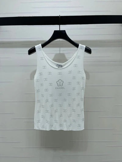 Chanel 2026 Heavy-duty Rhinestone Knit Vest Wool Cashmere Tencel 375038