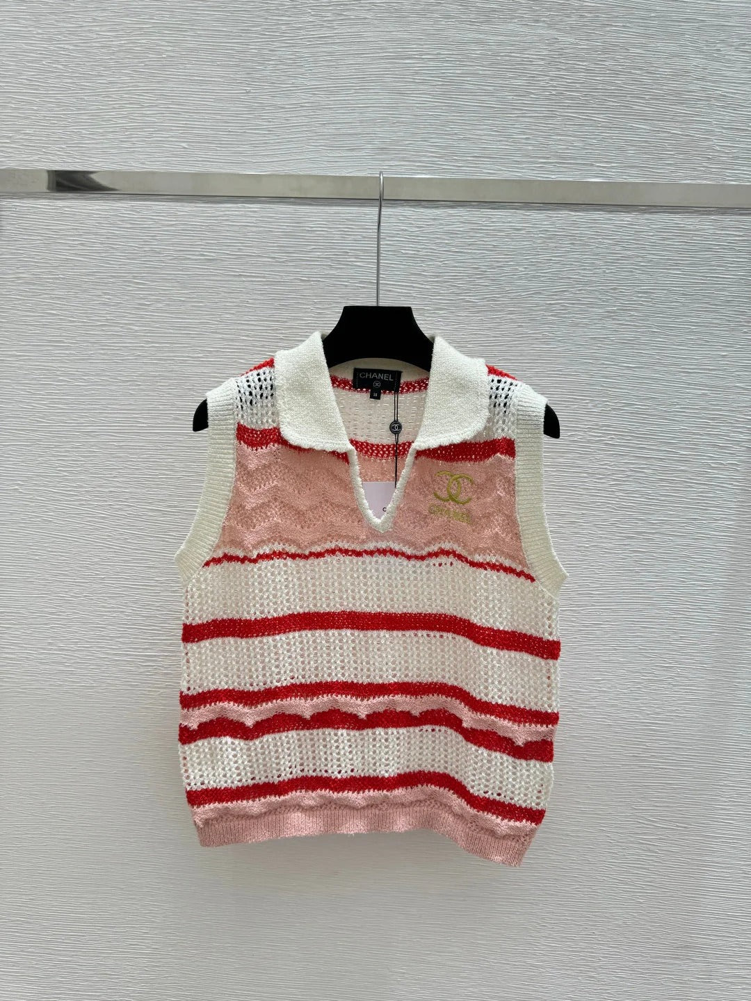 Chanel 2026 Striped Openwork Knit Vest Blue and Red Tencel 264033